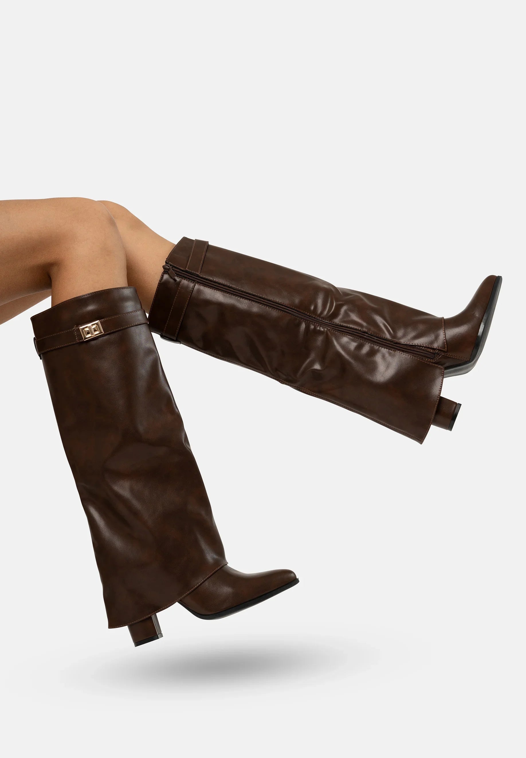 Ariana | Shark boots