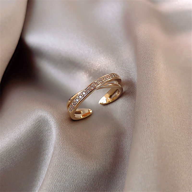 Adjustable and Stylish Stainless Steel Ring with Braided Zirconium